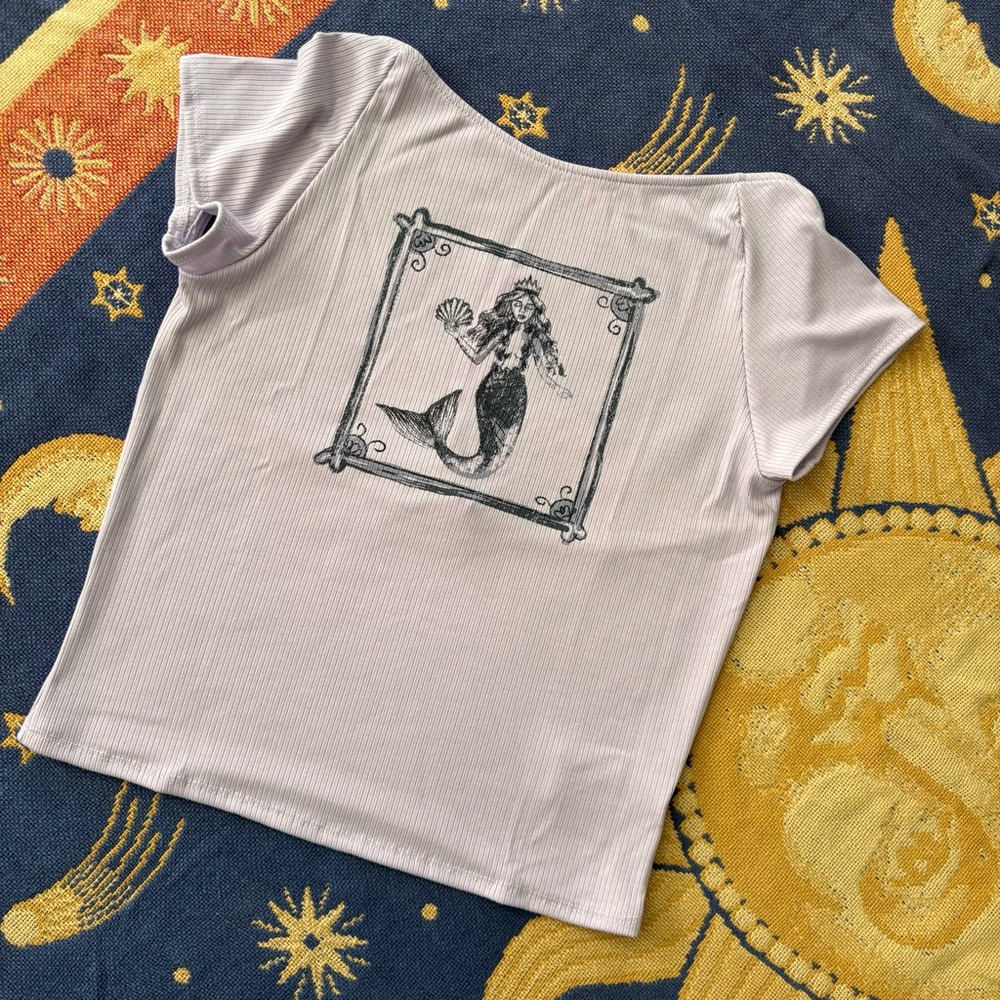 uo mermaid baby tee - Picture 2 of 7